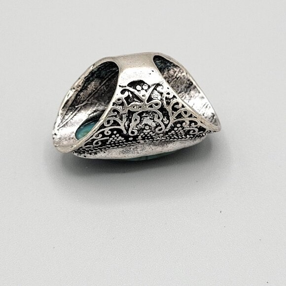 Faceted Green Chalcedony Stone Statement Ring Silver Tone Metal Size 7 - Picture 6 of 8